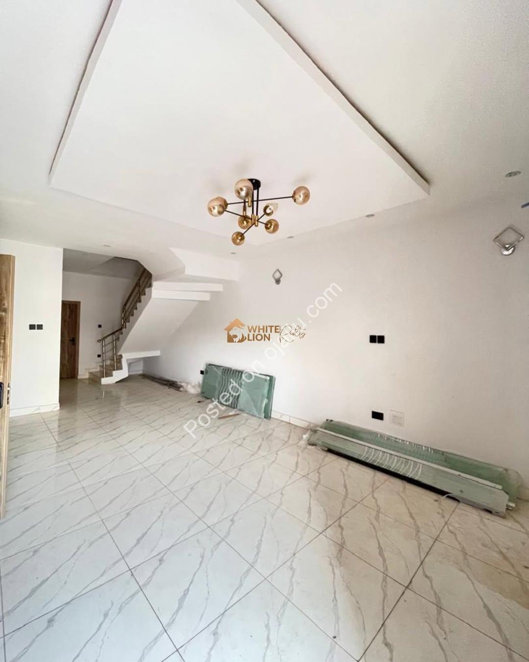 Sleek 4-Bed Duplex with Premium Finishes in Lekki