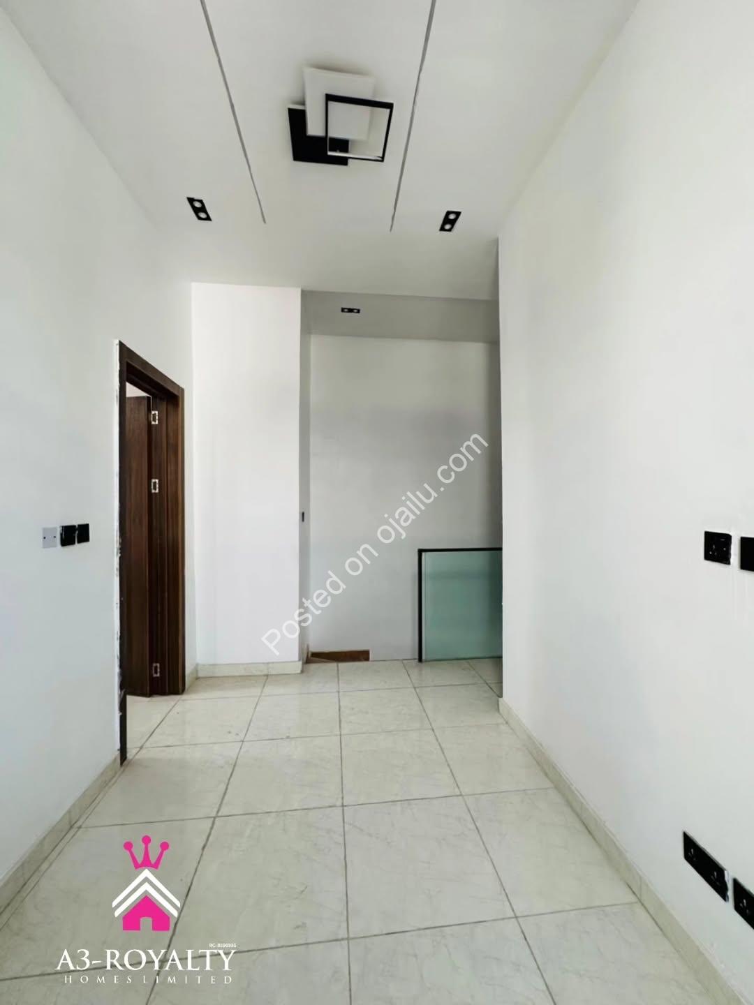 Move-In Ready 4-Bed Duplex in Gated Lekki Estate