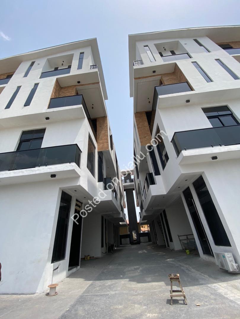 Exquisite 4-Bed Terraced Duplex in Prime Lekki