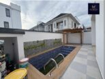 Your Dream Lagos Oasis: 5-Bedroom Haven with Cinema & Pool
