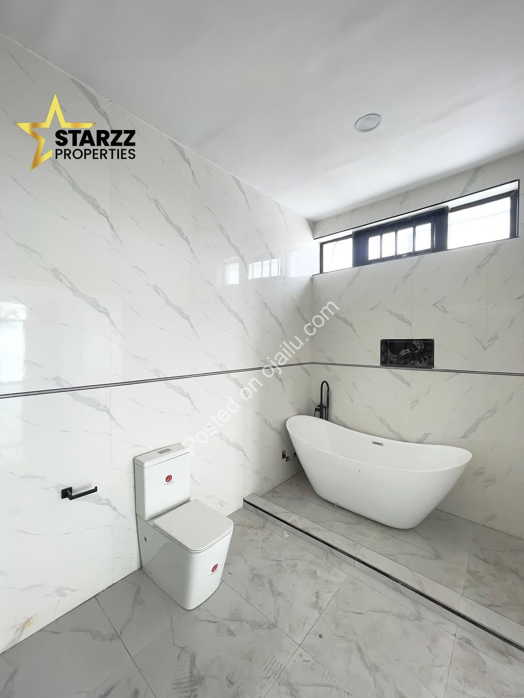 Chevron’s Finest: 5-Bedroom Masterpiece with Lavish Ensuites