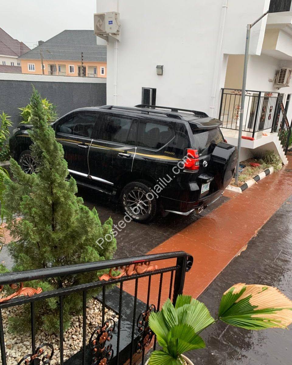 Stunning 5-Bed Furnished Haven in Diamond City