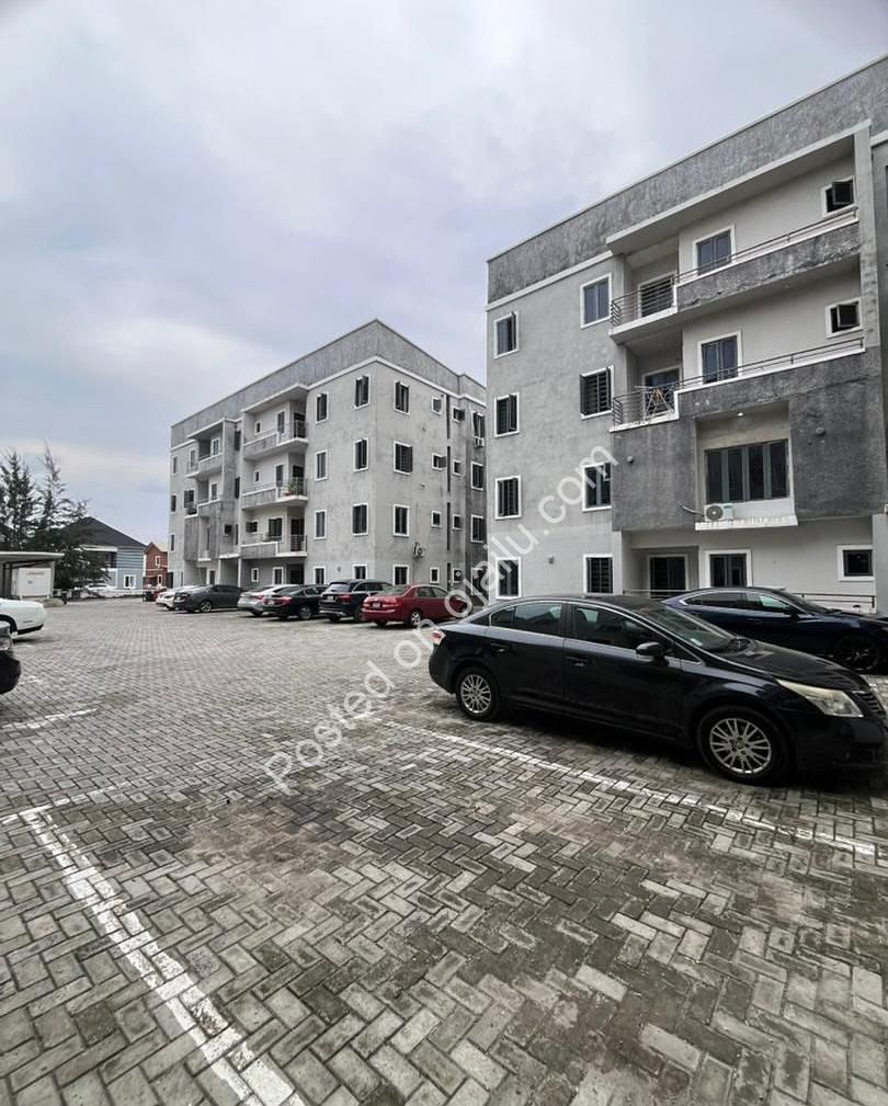 En-Suite Haven in Prime Lekki: 3-Bed with BQ