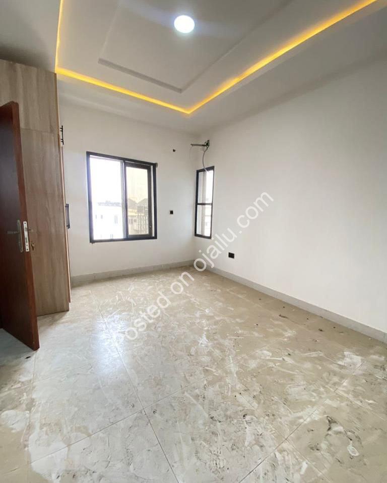 Lekki’s Finest: 2-Bed En-Suite Haven