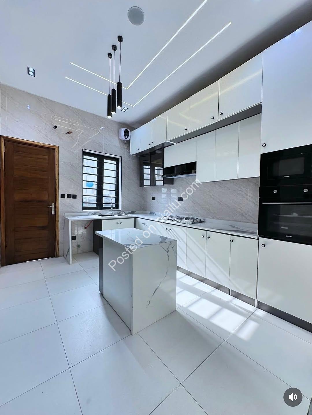 Modern 4-Bed Duplex in Secure Lekki Estate