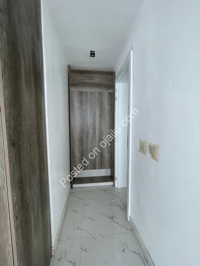 Opulent 5-Bedroom Duplex with Resort-Style Pool