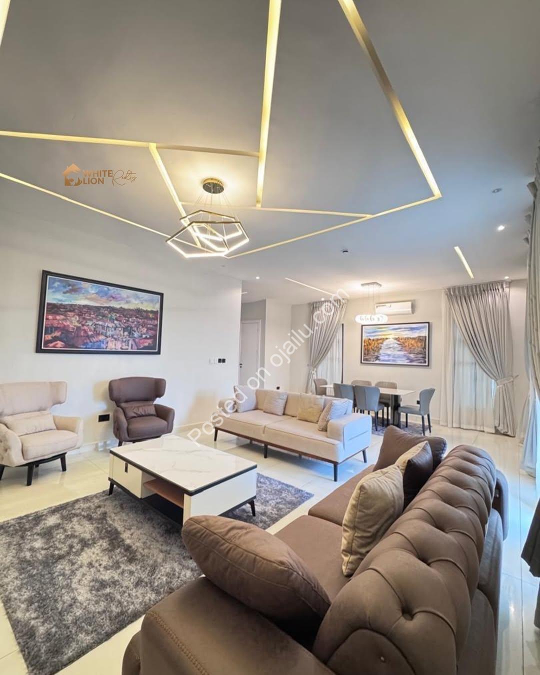 Opulent 5-Bed Duplex with Resort-Style Pool in Lekki