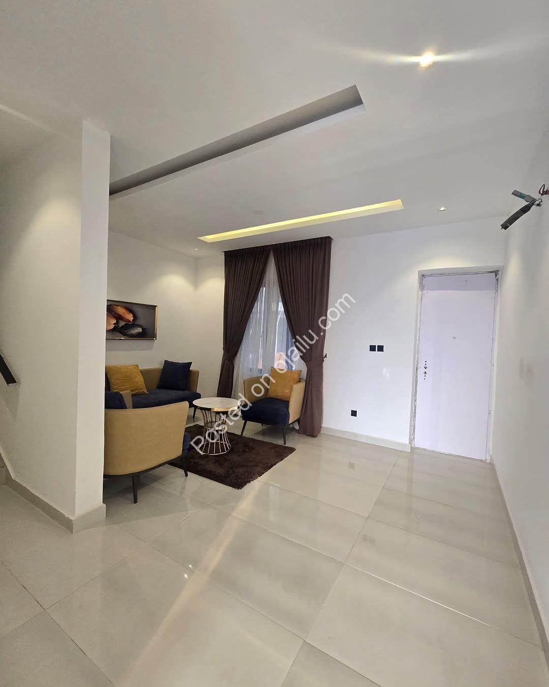 Lekki 1 Sanctuary: 4-Bedroom Haven of Quiet Luxury