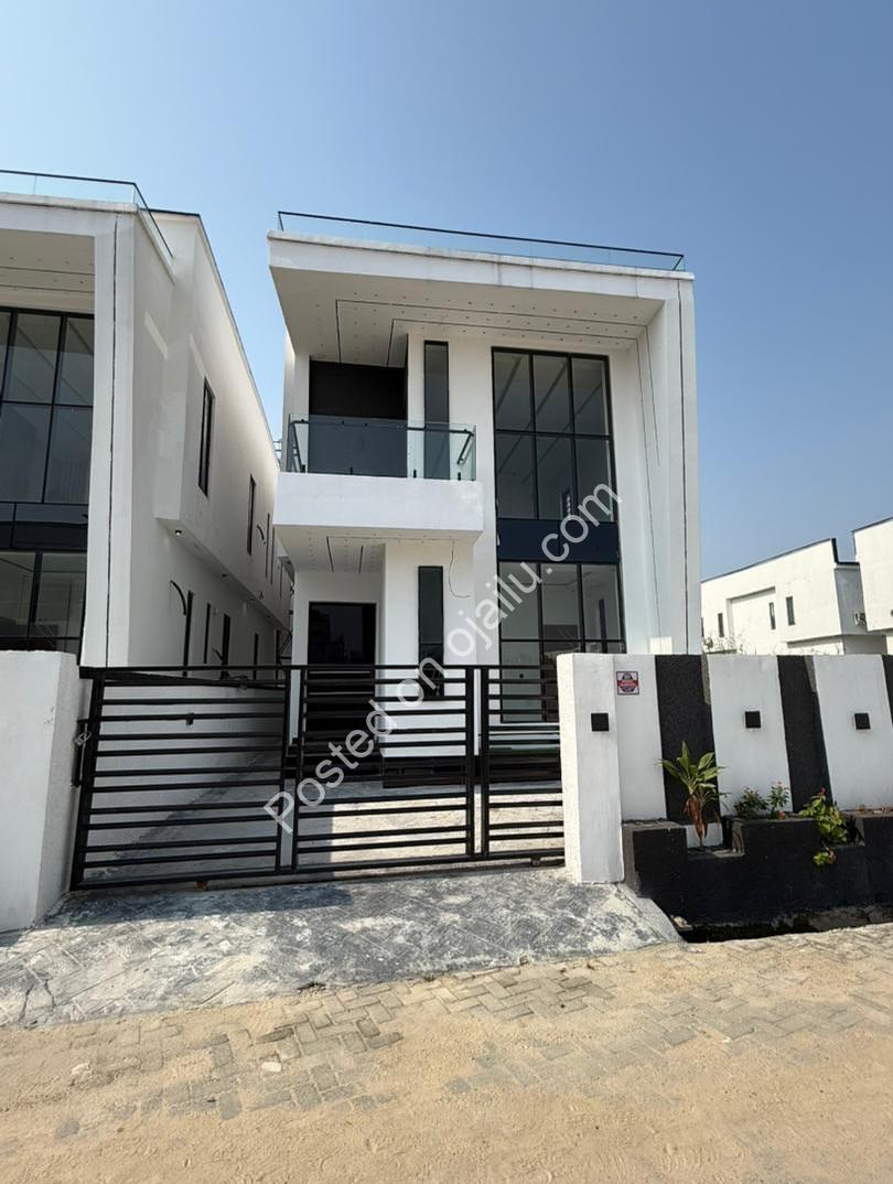 Modern 4-Bedroom Duplex with BQ in Ajah