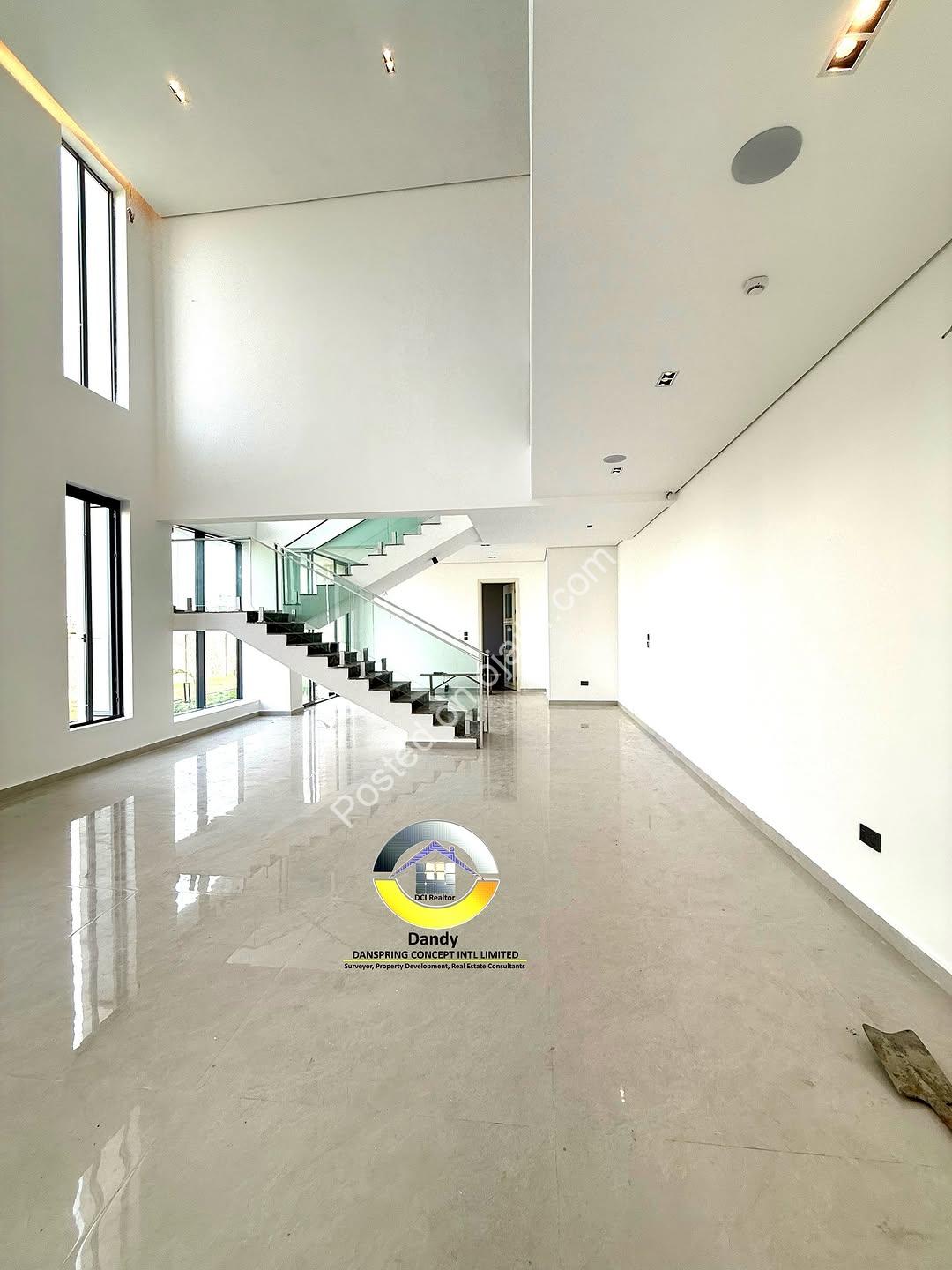 Lekki’s Ultimate 4-Bed Duplex with Cinema & Pool