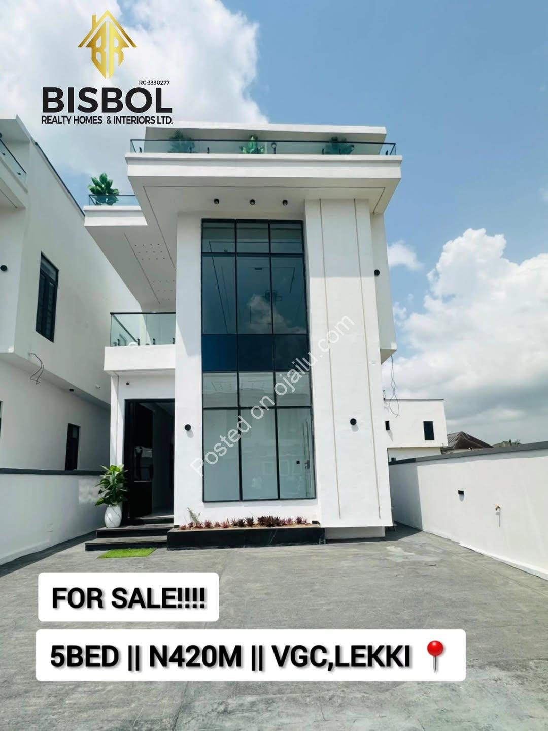 Move-In Ready 5BR VGC Estate Gem with Pool