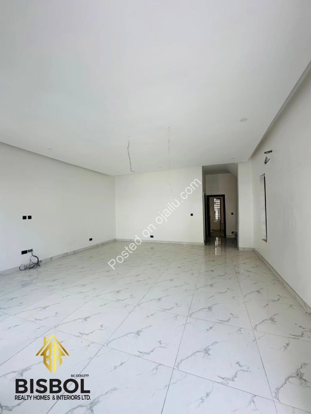 Move-In Ready 5BR VGC Estate Gem with Pool