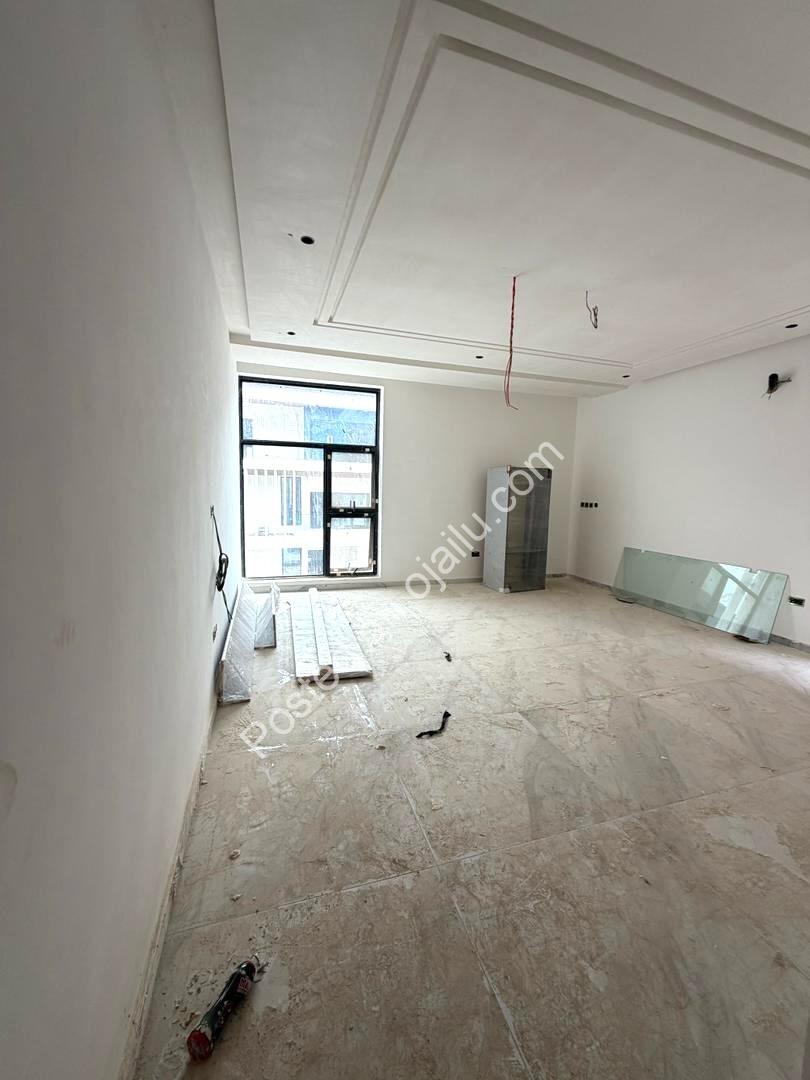 Katampe Palace: 6BR Duplex with Pool & BQ