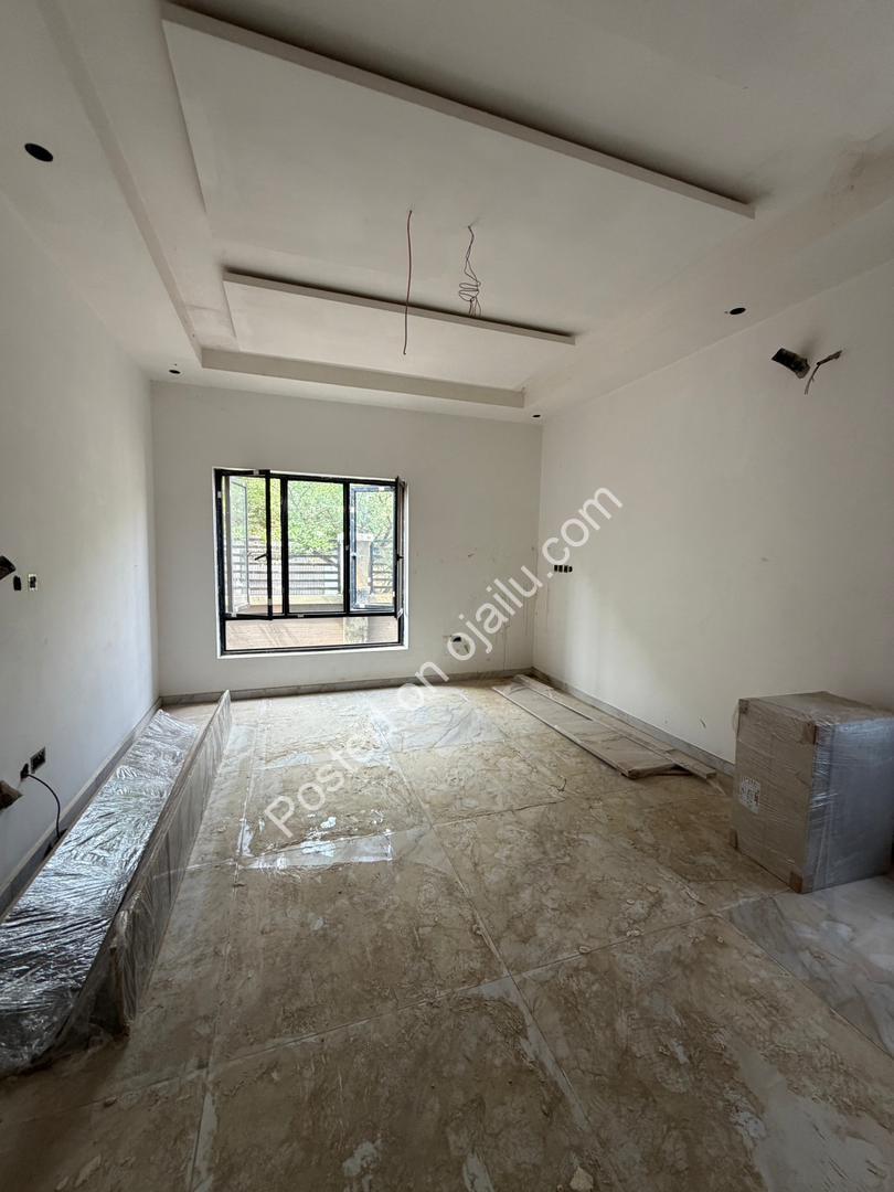 Katampe Palace: 6BR Duplex with Pool & BQ