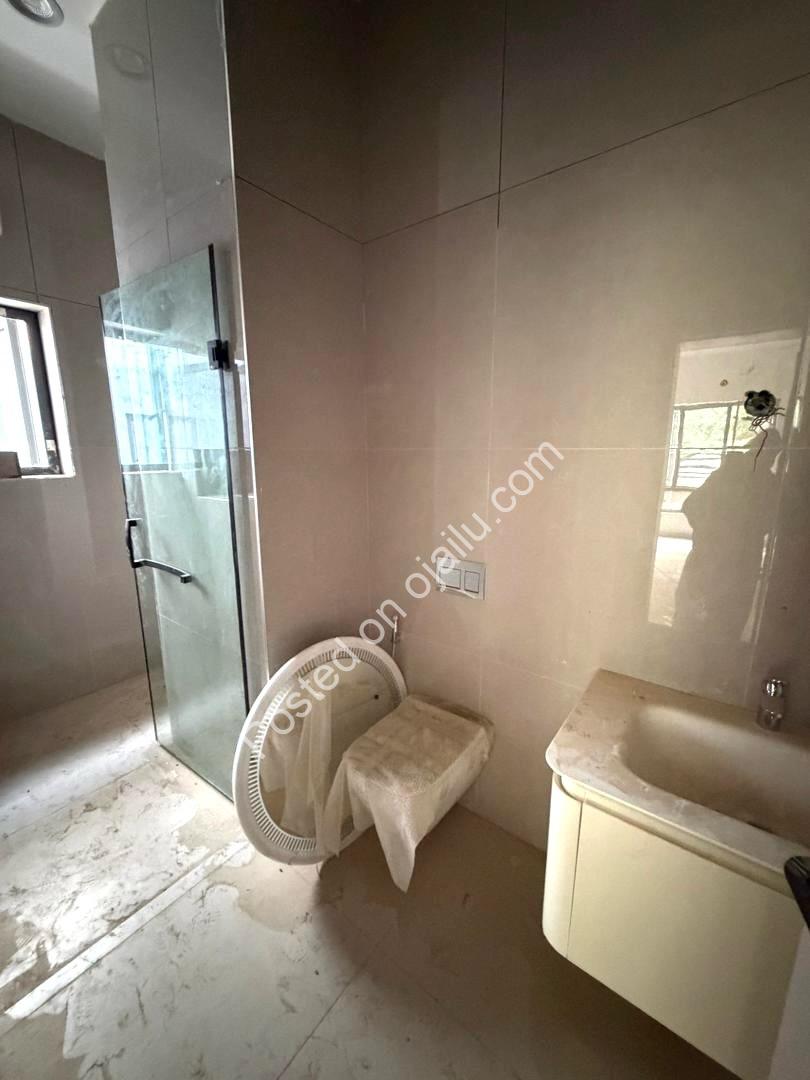 Katampe Palace: 6BR Duplex with Pool & BQ