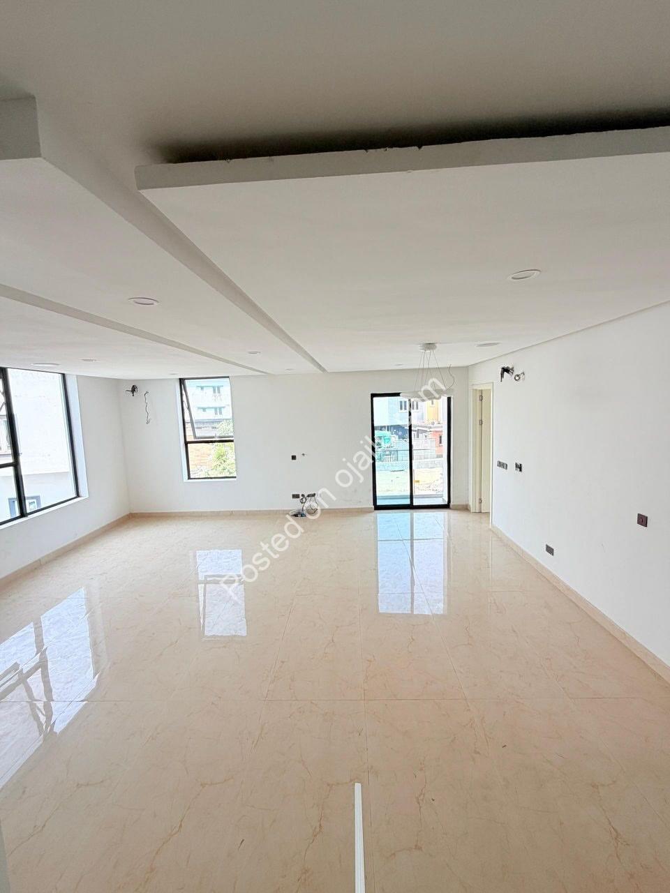 Lekki’s Finest: 4-Bed Maisonette with Governor’s Consent