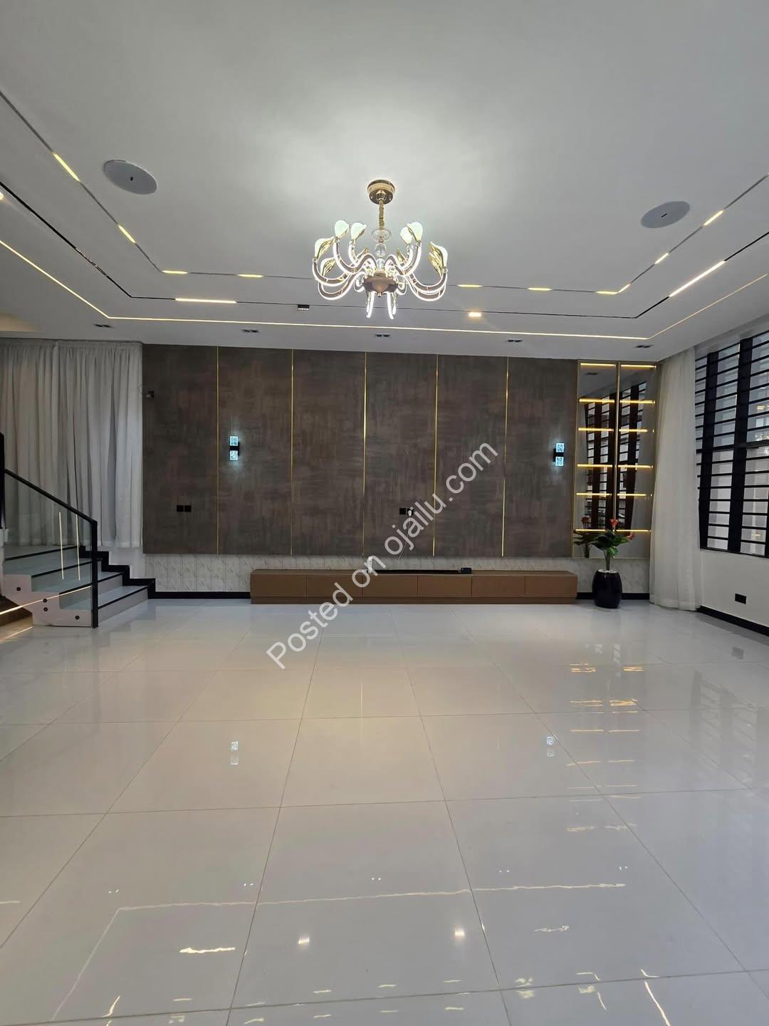 Lekki’s Ultimate 5-Bed Duplex with Pool & Cinema