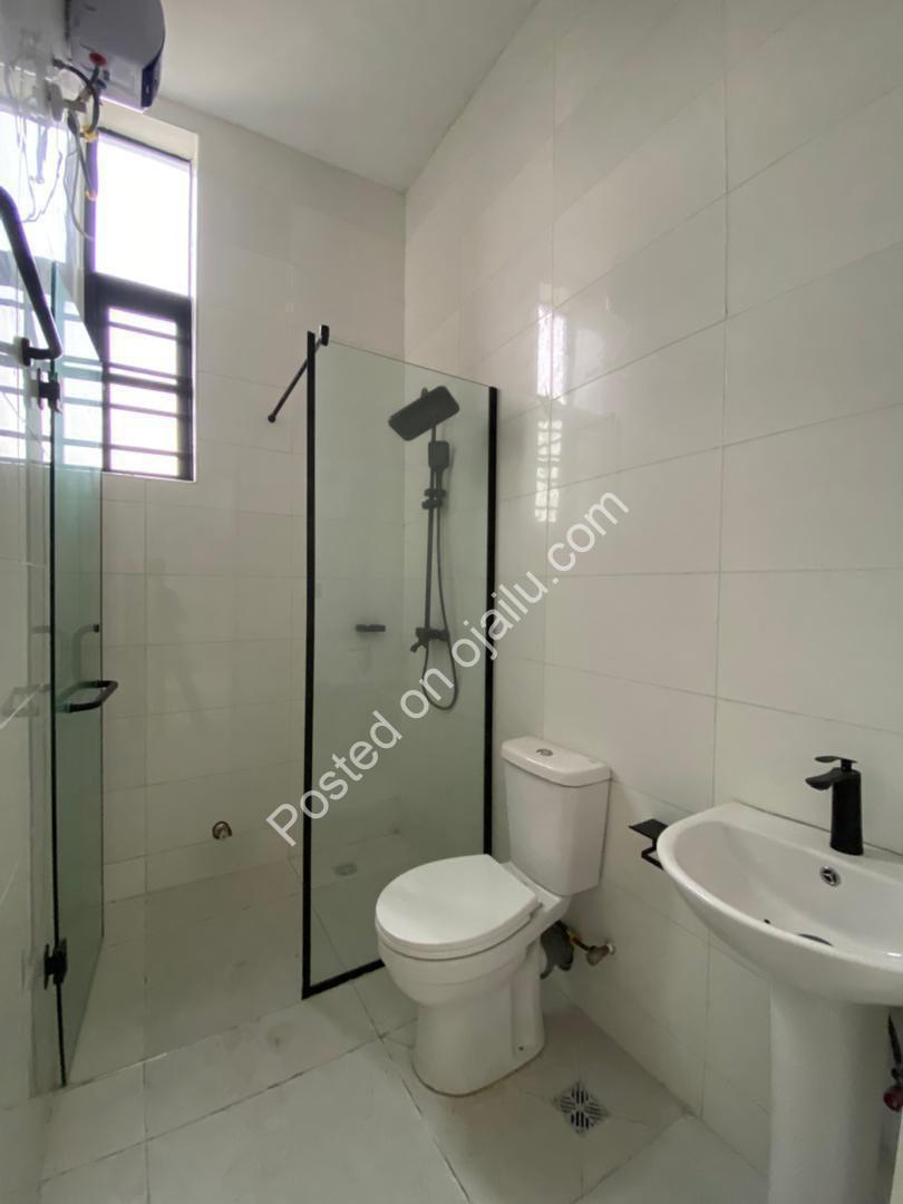 Sangotedo Serenity: 4-Bed Ensuite Duplex with BQ