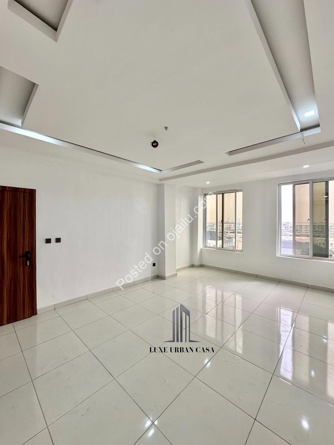 Ikate Penthouse: 4 Beds, Pool & Epic Terrace