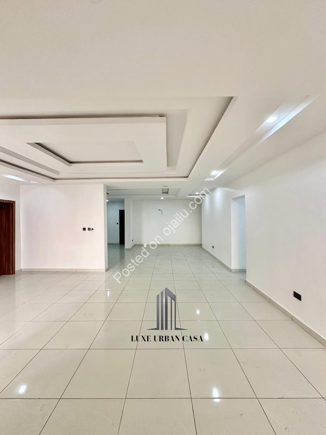 Ikate Penthouse: 4 Beds, Pool & Epic Terrace