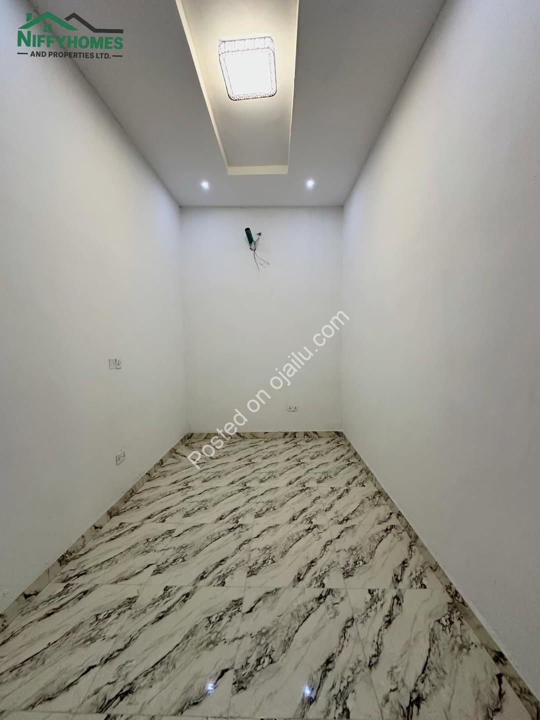 Sangotedo’s Finest: 4-Bedroom Duplex with Master Kitchen