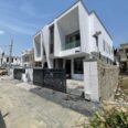 Exquisite 4-Bed Duplex in Prime Ikota Lekki