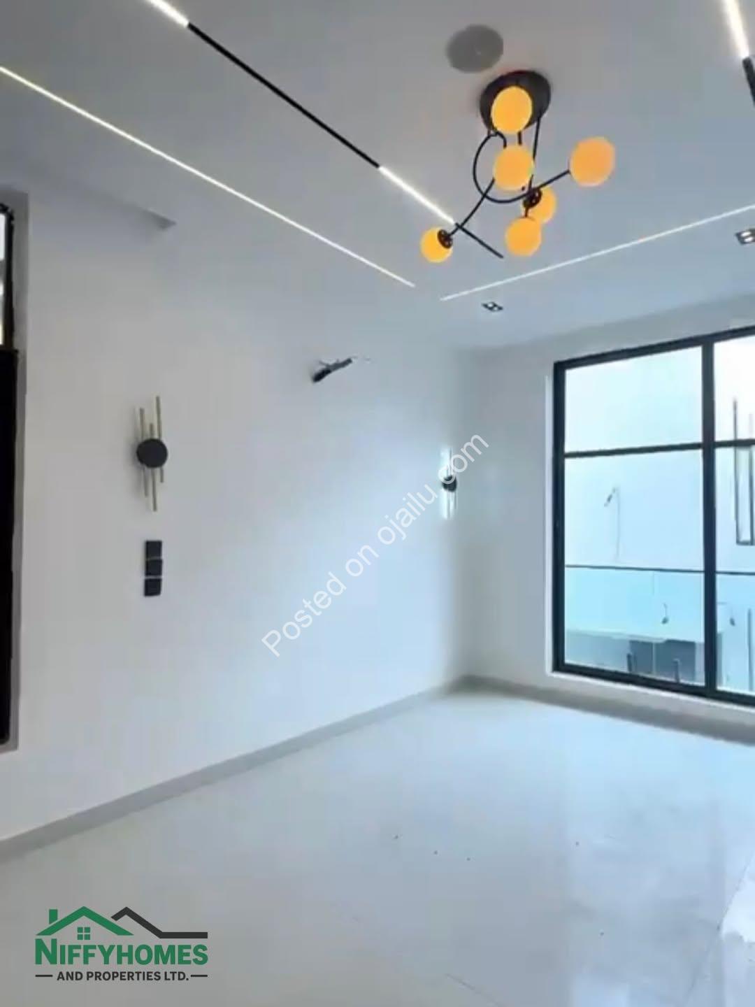 Lavish 3BR Ikota Retreat with Premium Finishes