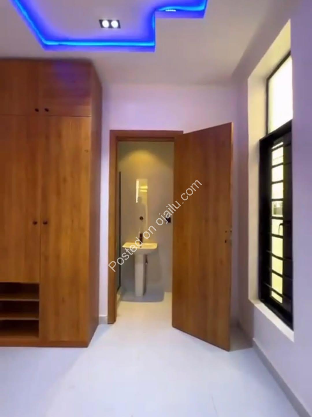 Lavish 3BR Ikota Retreat with Premium Finishes