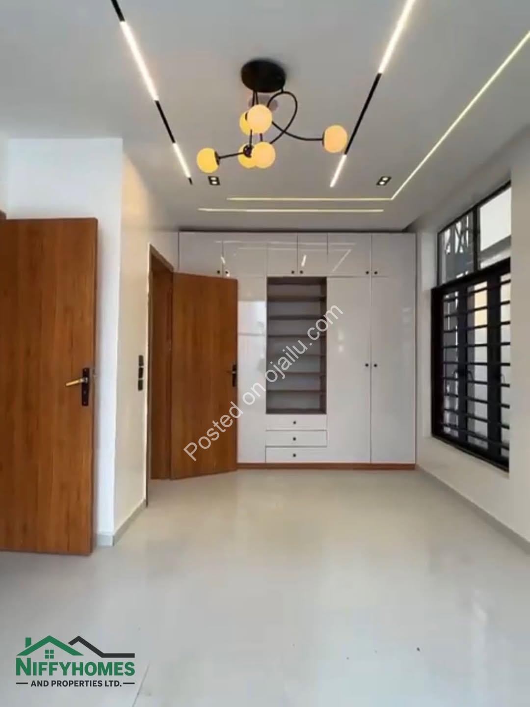 Lavish 3BR Ikota Retreat with Premium Finishes