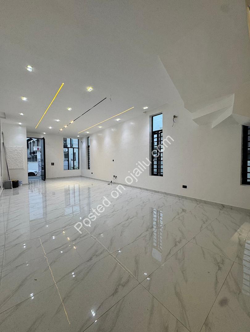 Sweeping 5-Bed Duplex with Resort-Style Pool in Ikota