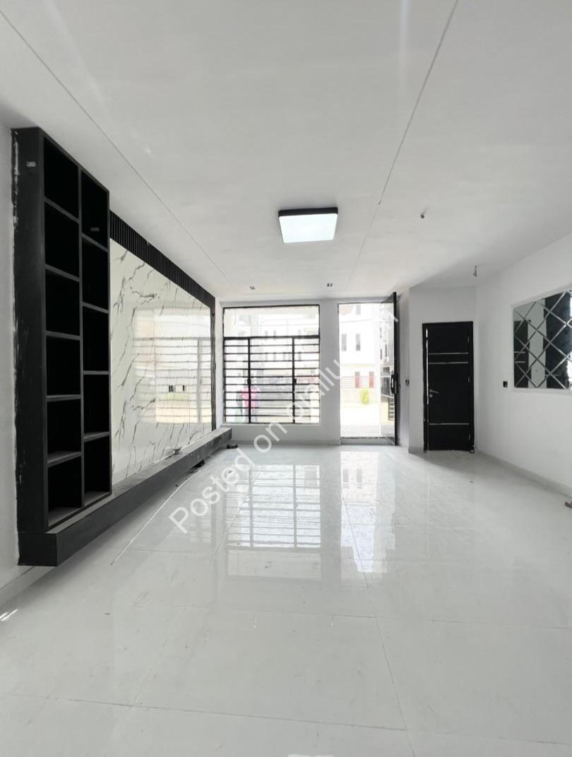 Dream Home in Lekki: 4-Bed Duplex with Premium Finishes