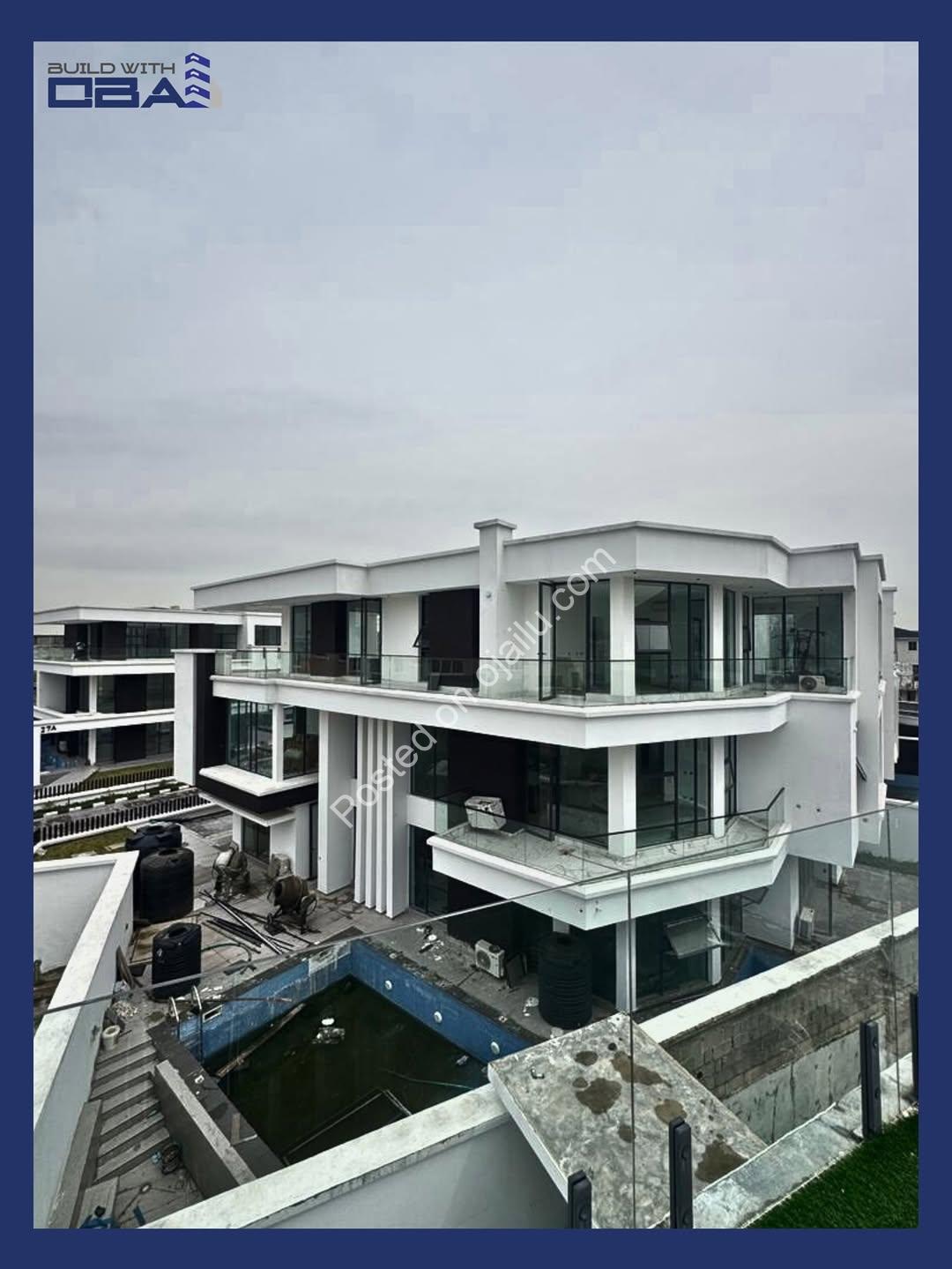 Osapa’s Grand 5-Bed Mansion with Private Pool & Cinema