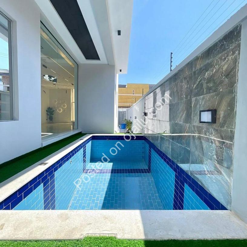 Exclusive Lekki Phase 1 Duplex with Rooftop & Cinema