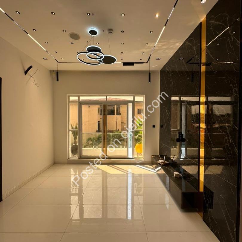 Exclusive Lekki Phase 1 Duplex with Rooftop & Cinema