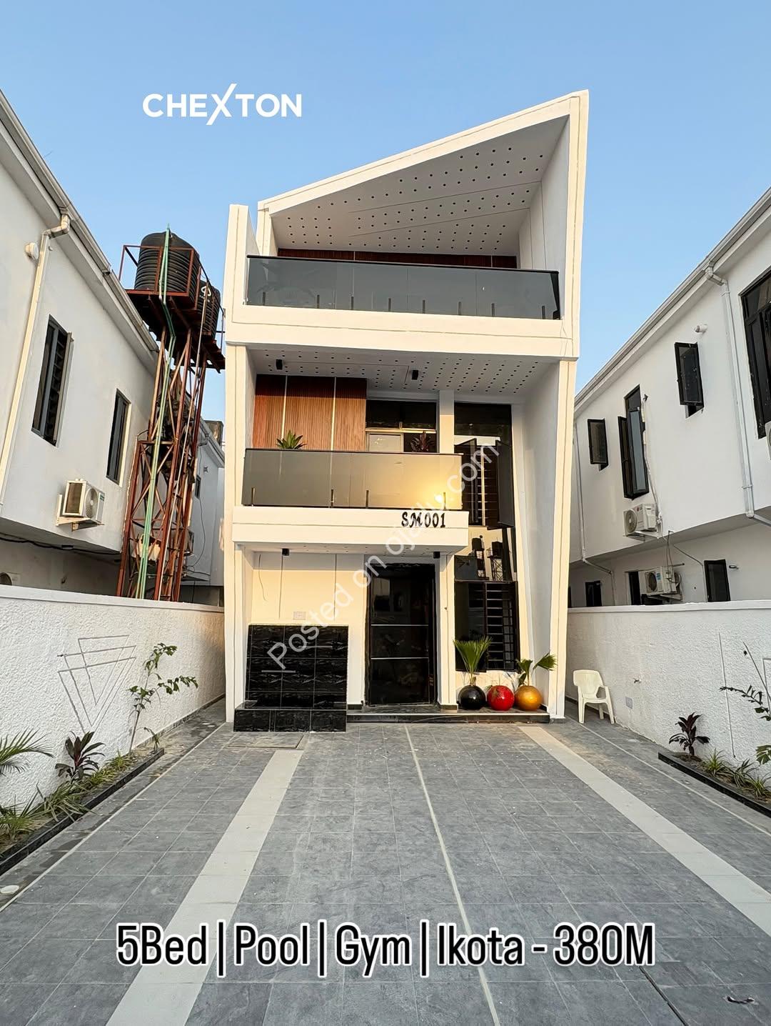 Sleek 5-Bed Duplex with Pool & Gym in Ikota
