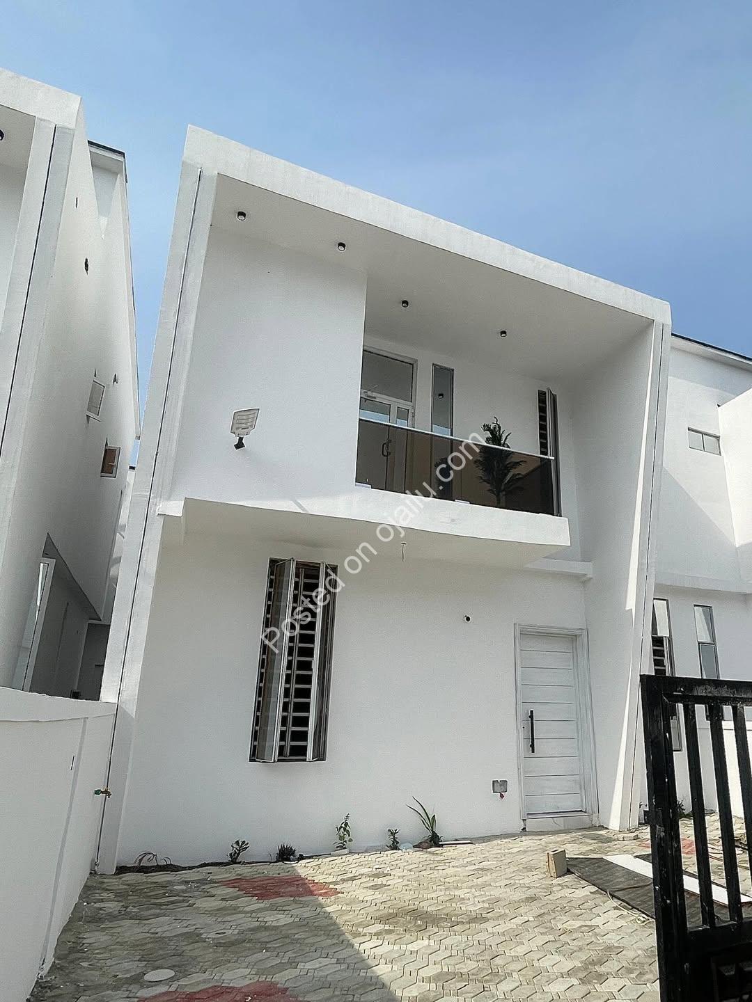 Brand New 4-Bedroom Estate Gem in Ikota