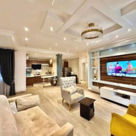 3851062954422996356_img_1