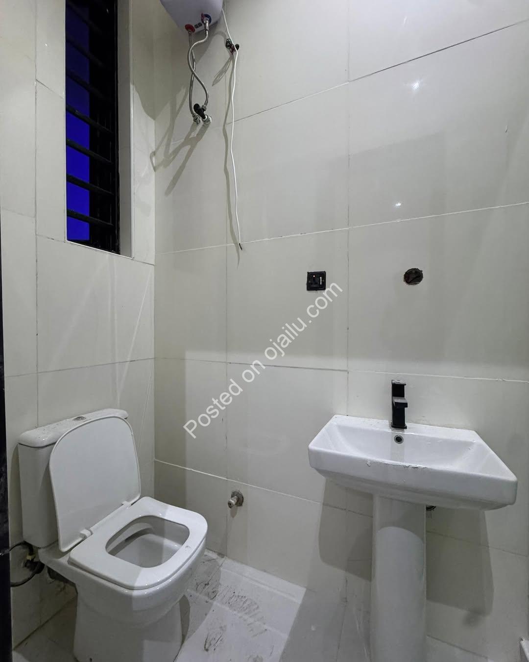 Exquisite 4-Bed Duplex with BQ in Secure Lekki Estate