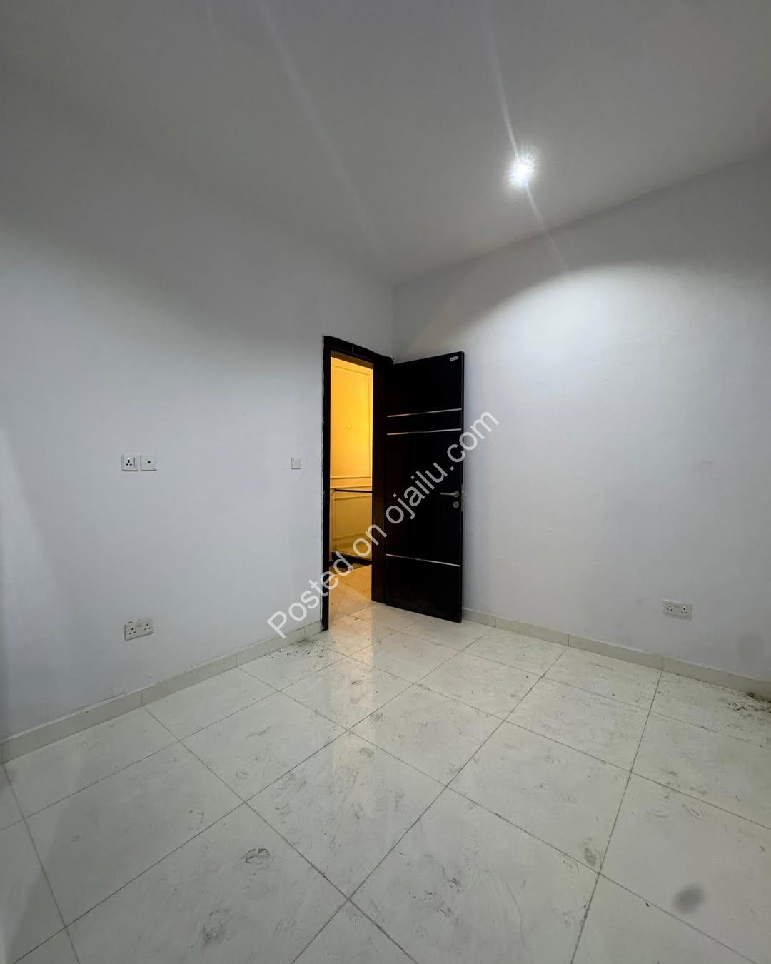 Exquisite 4-Bed Duplex with BQ in Secure Lekki Estate