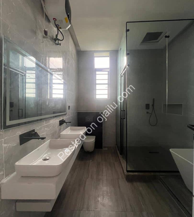 Lekki’s Grand 5-Bed Duplex with Resort-Style Pool