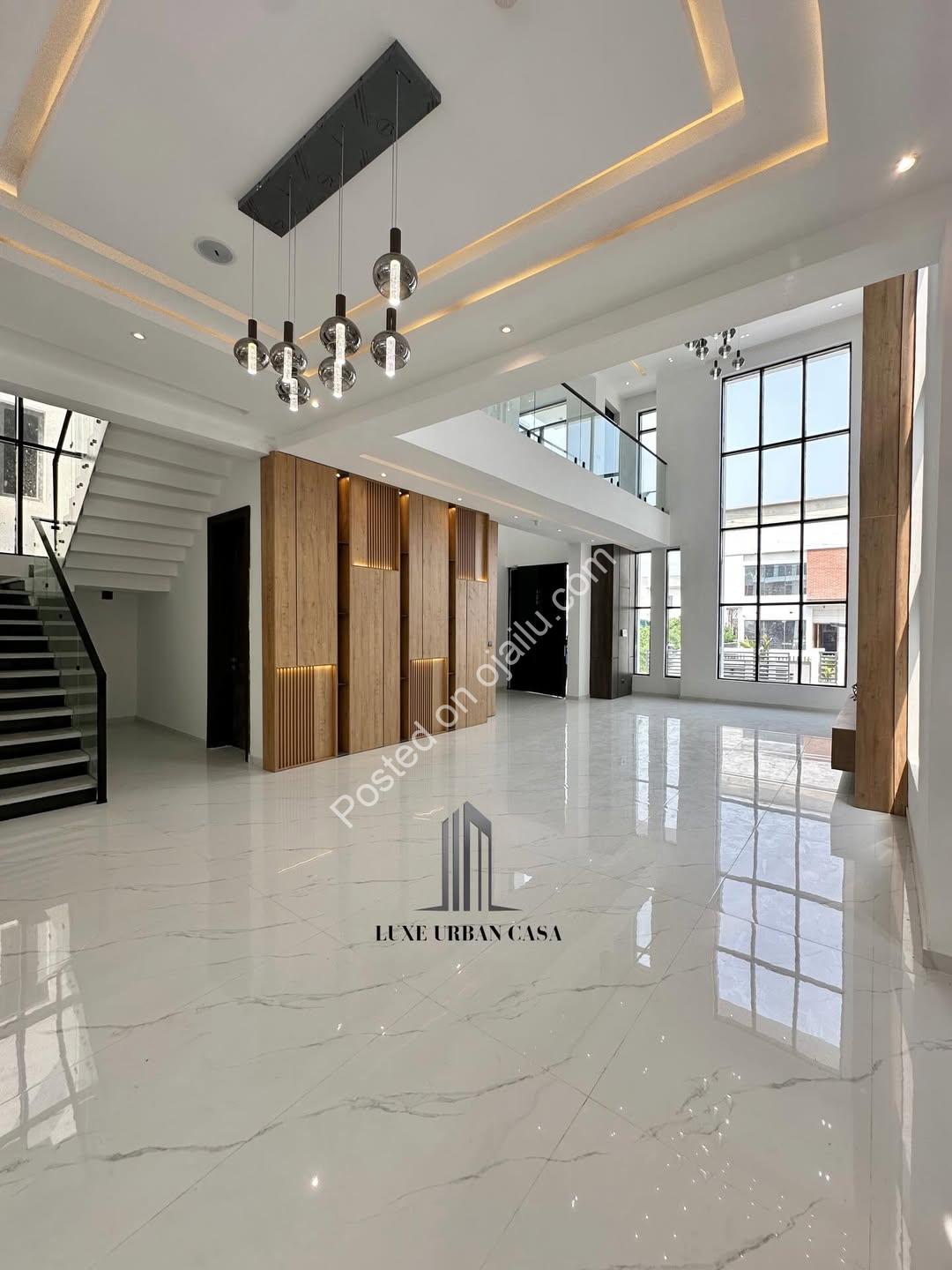 Opulent 5-Bed Lekki Estate with Private Cinema & Pool