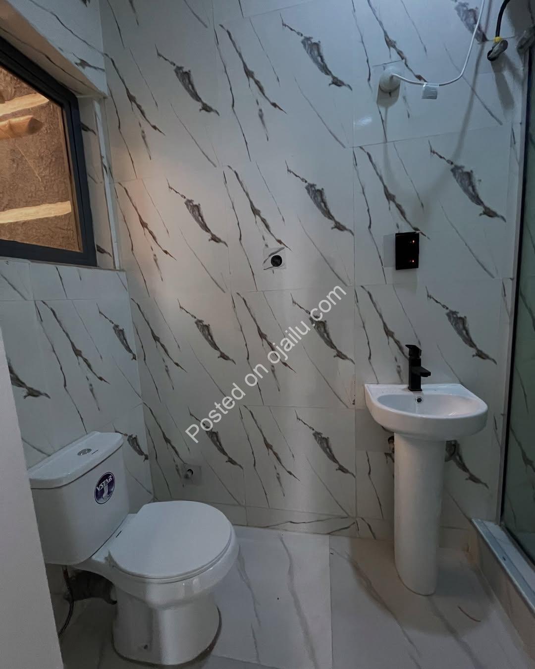 5-Bedroom Lekki Gem: Spacious Luxury Duplex with Premium Finishes