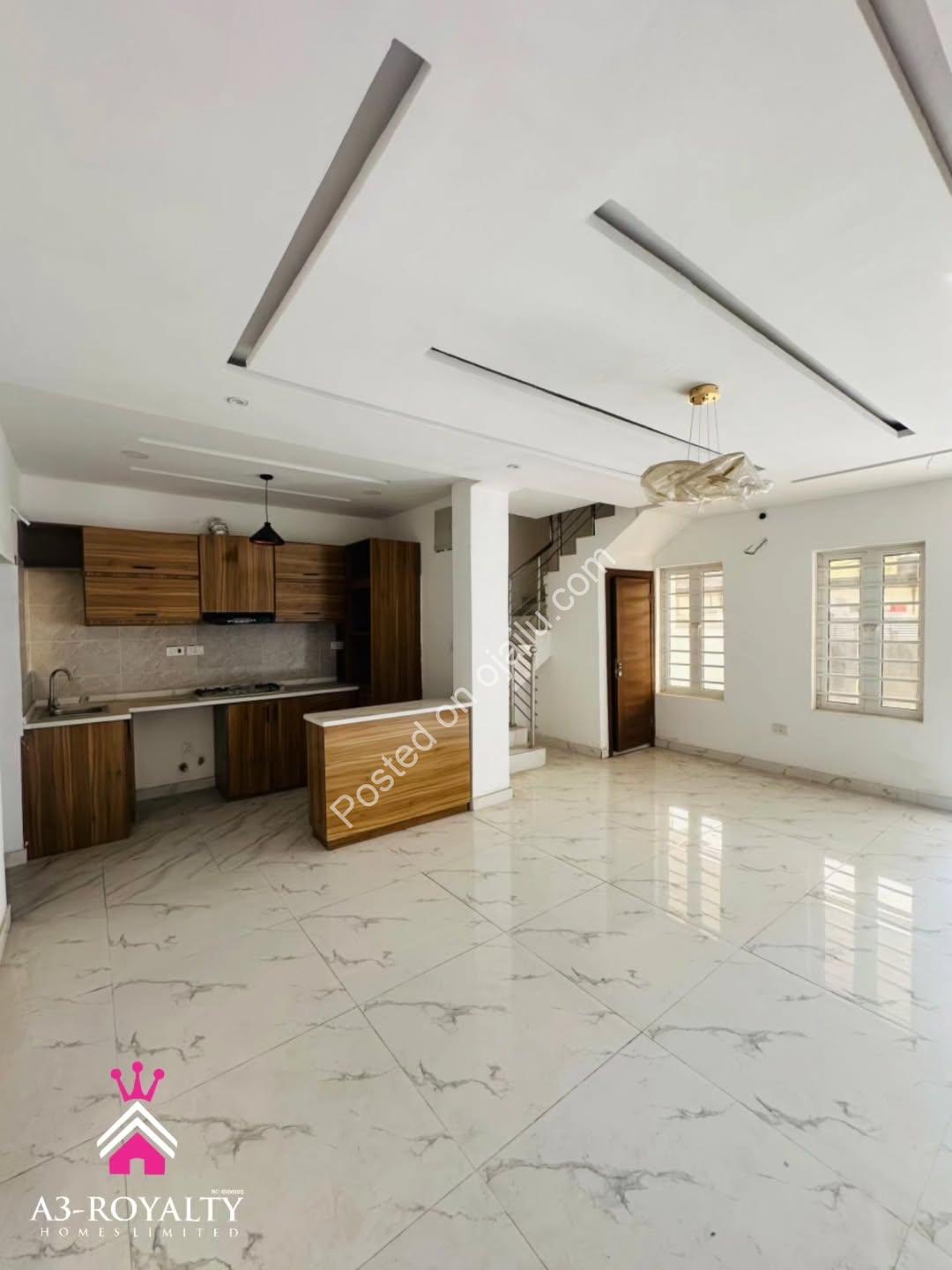 Move-In Ready 3-Bed Terrace Duplex in Gated Estate