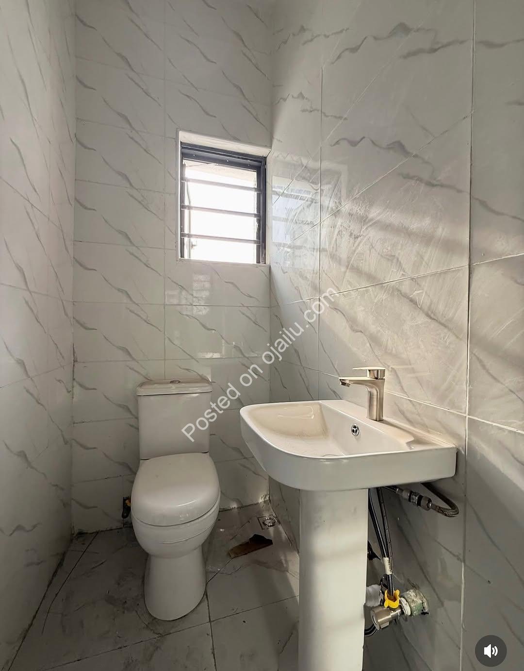 Lekki’s Premier 1-Bedroom Haven: Modern Living Awaits