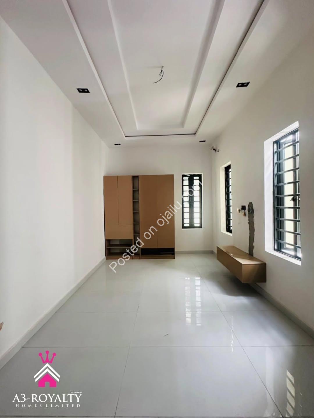 Luxury 5-Bed Duplex with Pool in Gated Ajah Estate