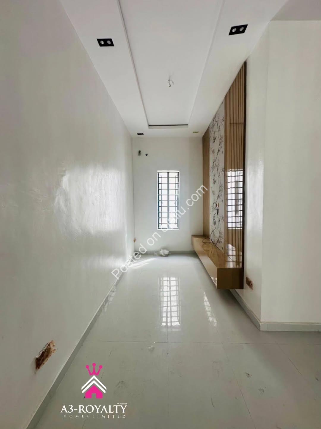 Luxury 5-Bed Duplex with Pool in Gated Ajah Estate