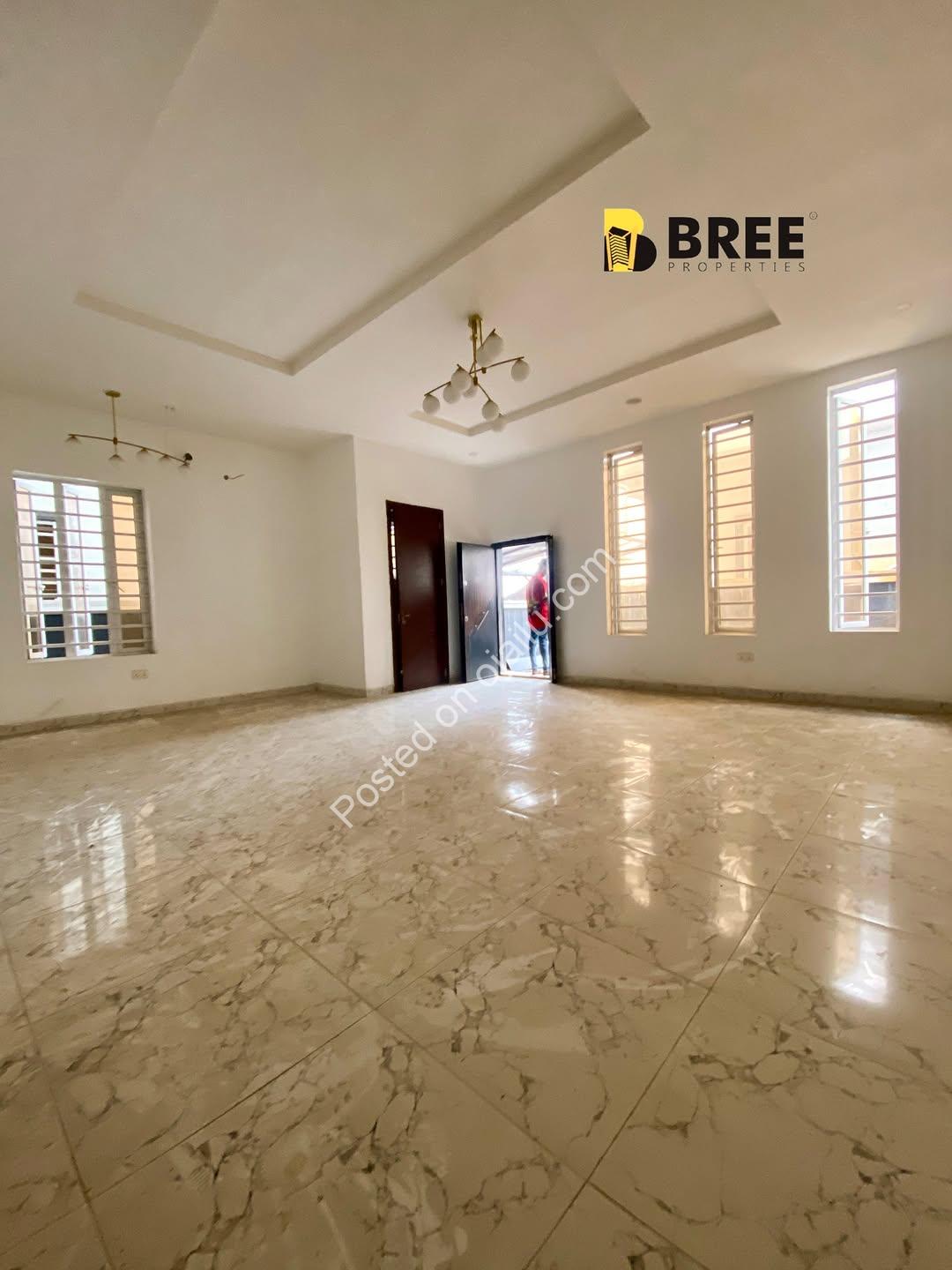 Lekki’s Smart 4-Bedroom Haven with BQ