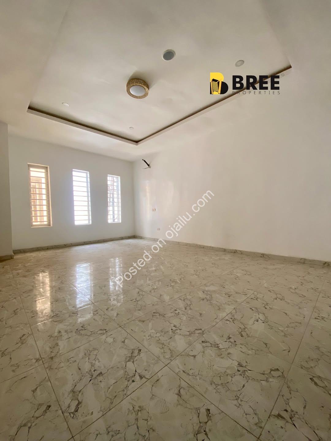 Lekki’s Smart 4-Bedroom Haven with BQ