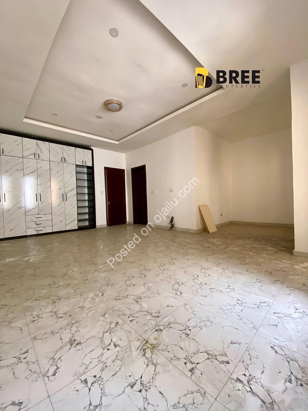 Lekki’s Smart 4-Bedroom Haven with BQ
