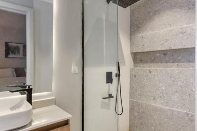 3853972759198080933_img_7